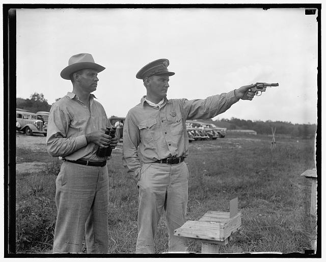 Photo:Washington D.C. 1930s Treasury Shoot Winners Men with Revolver