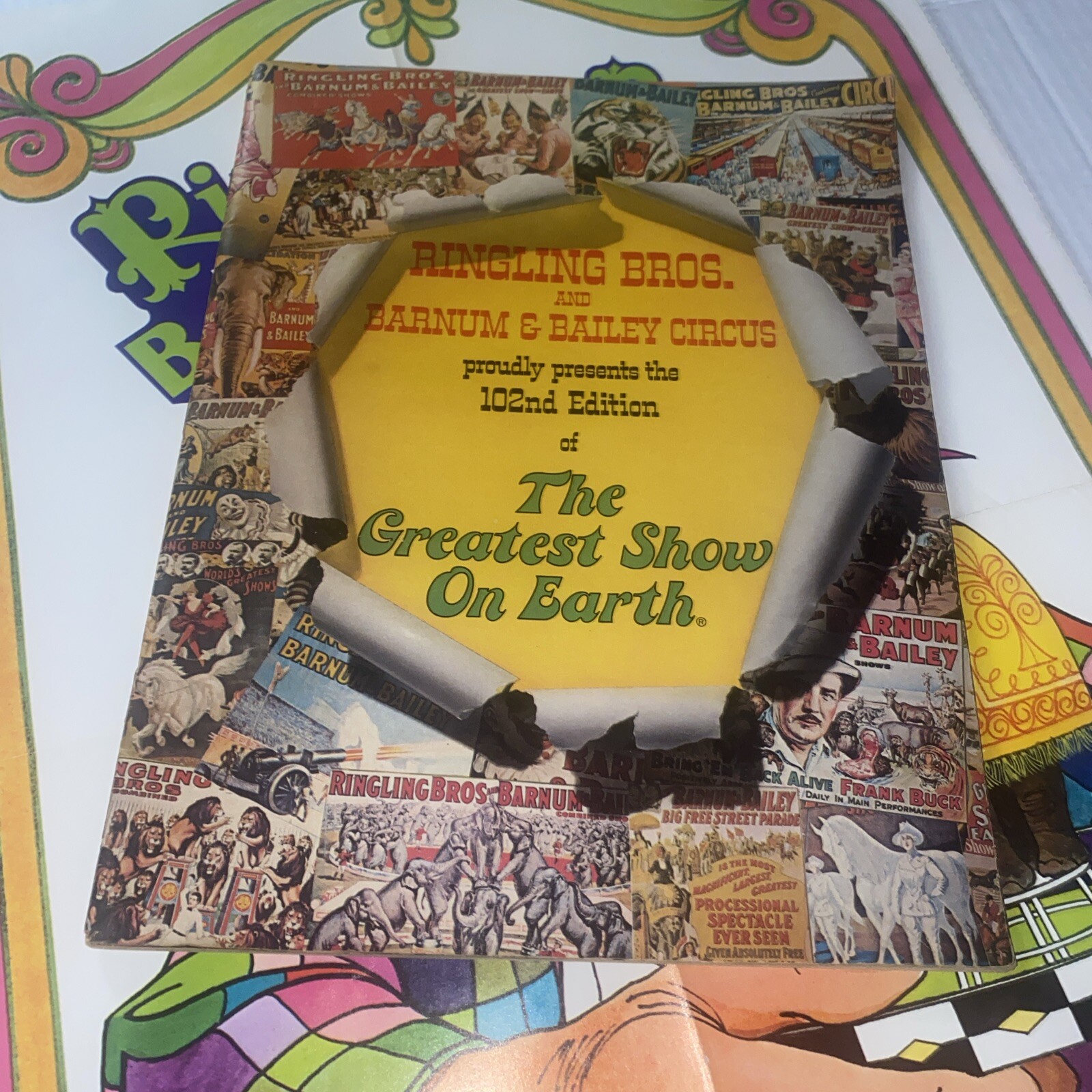 VTG 1972 Ringling Barnum Bailey Circus Book Program Mattel Ads rRumblers Sizzler