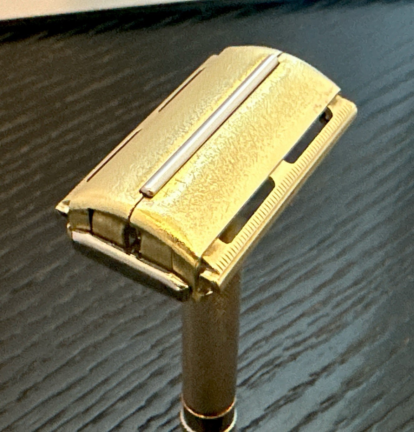 Vintage 1946 Gillette Milord Tech Set/No Notched/End Caps