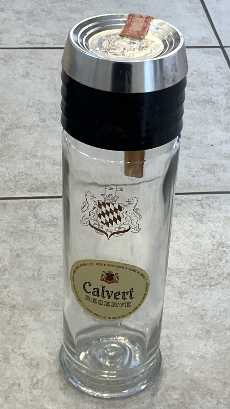 VINTAGE 1959 CHRISTMAS CALVERT RESERVE WHISKEY DECANTER BOTTLE (EMPTY)-RARE