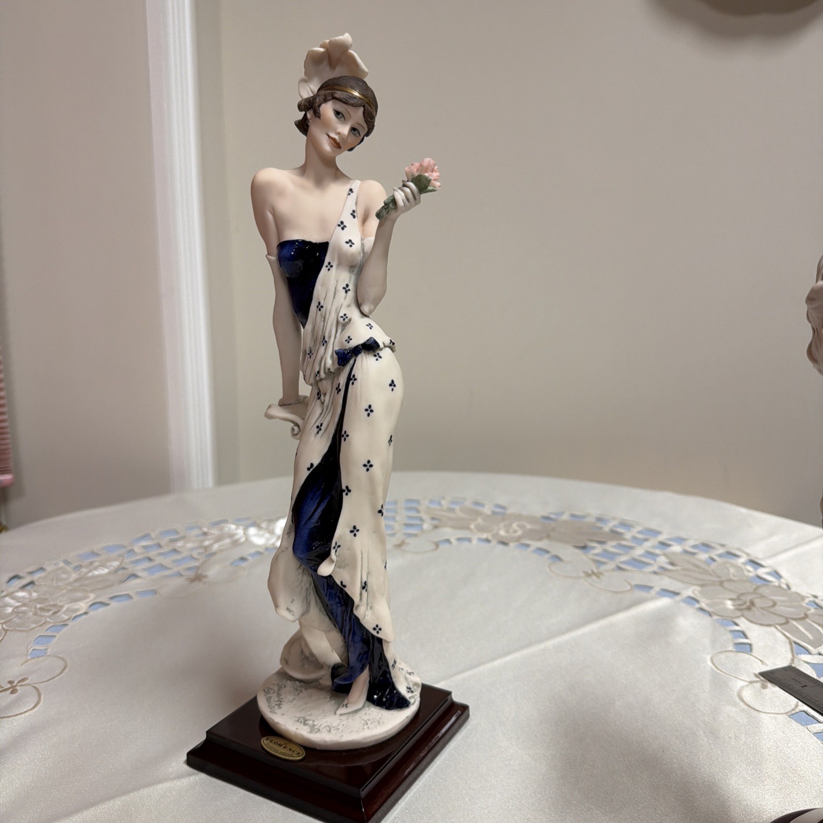 FLORENCE GIUSEPPE ARMANI VINTAGE RETIRED FIGURINE 