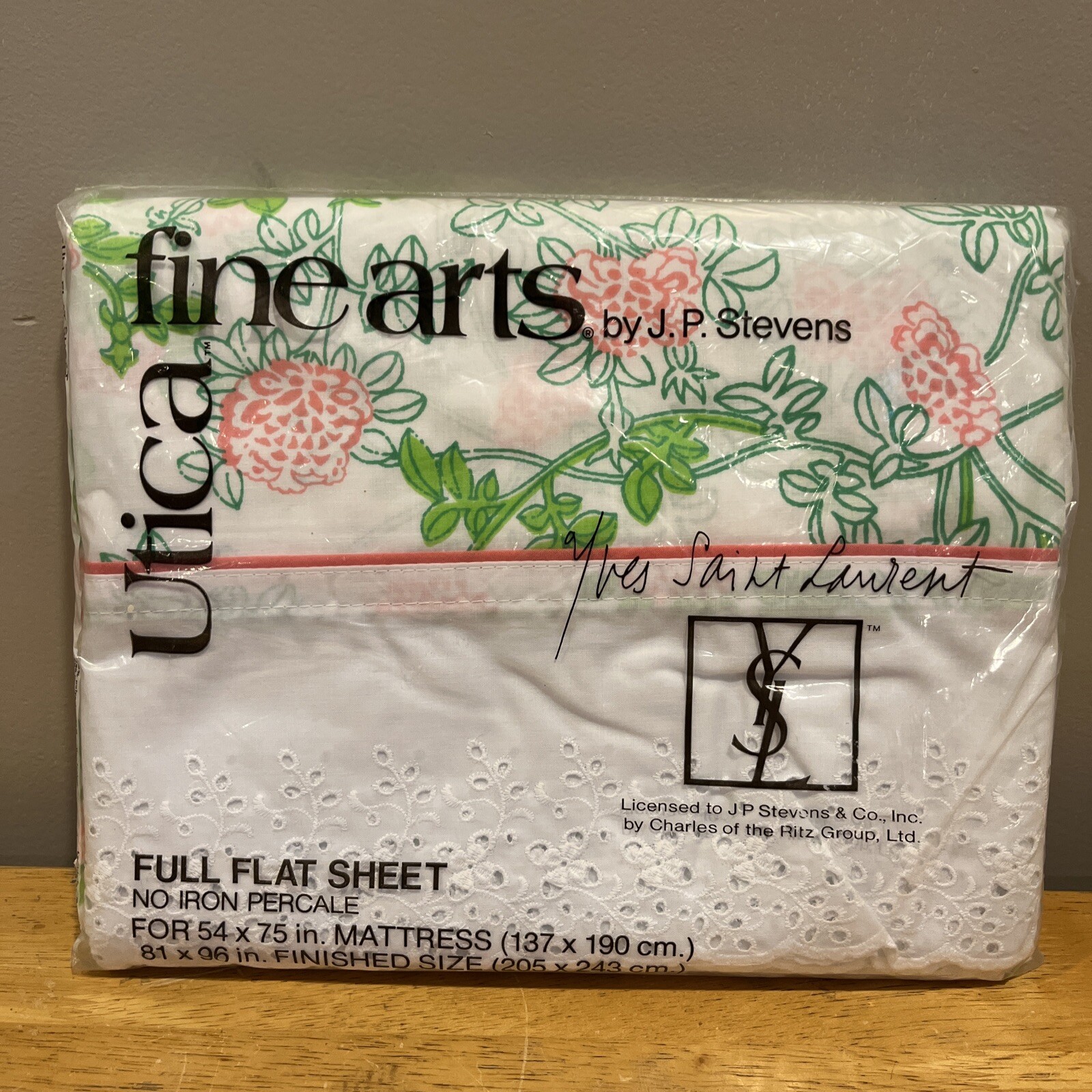 VTG Yves St. Laurent JP Stevens Full Flat Sheet Clover Percale Eyelets Floral