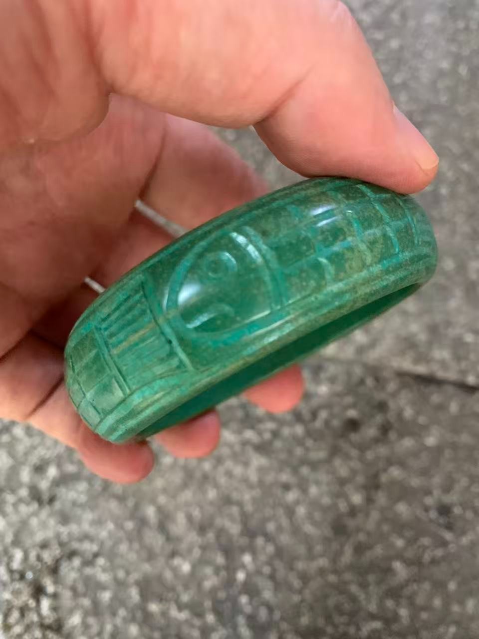 Excellent Tibetan Turquoise Hand Carved *Fish Motif* Bangle Bracelet 