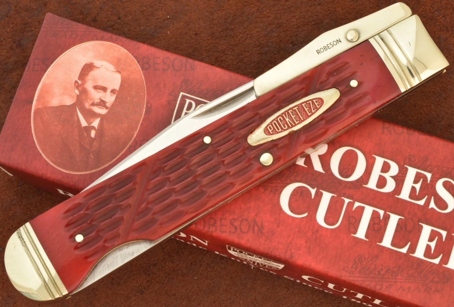 ROBESON SHUREDGE CUTLERY WORM GROOVE RED BONE SWING GUARD LOCKBACK CHEETAH KNIFE