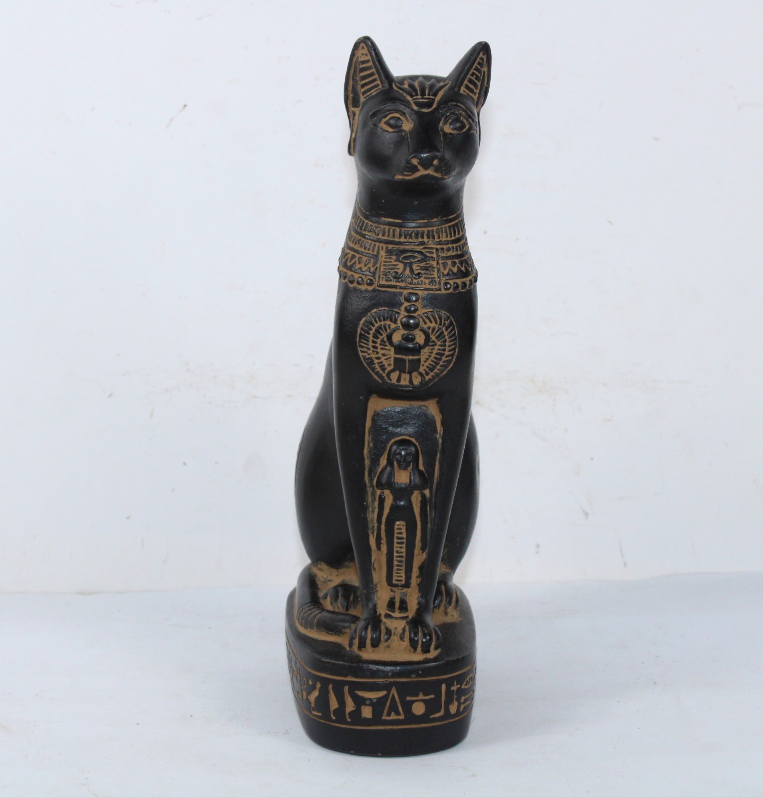 Rare Ancient Egyptian Antique Pharaonic Statue of Cat Bastet Goddess of Care BC