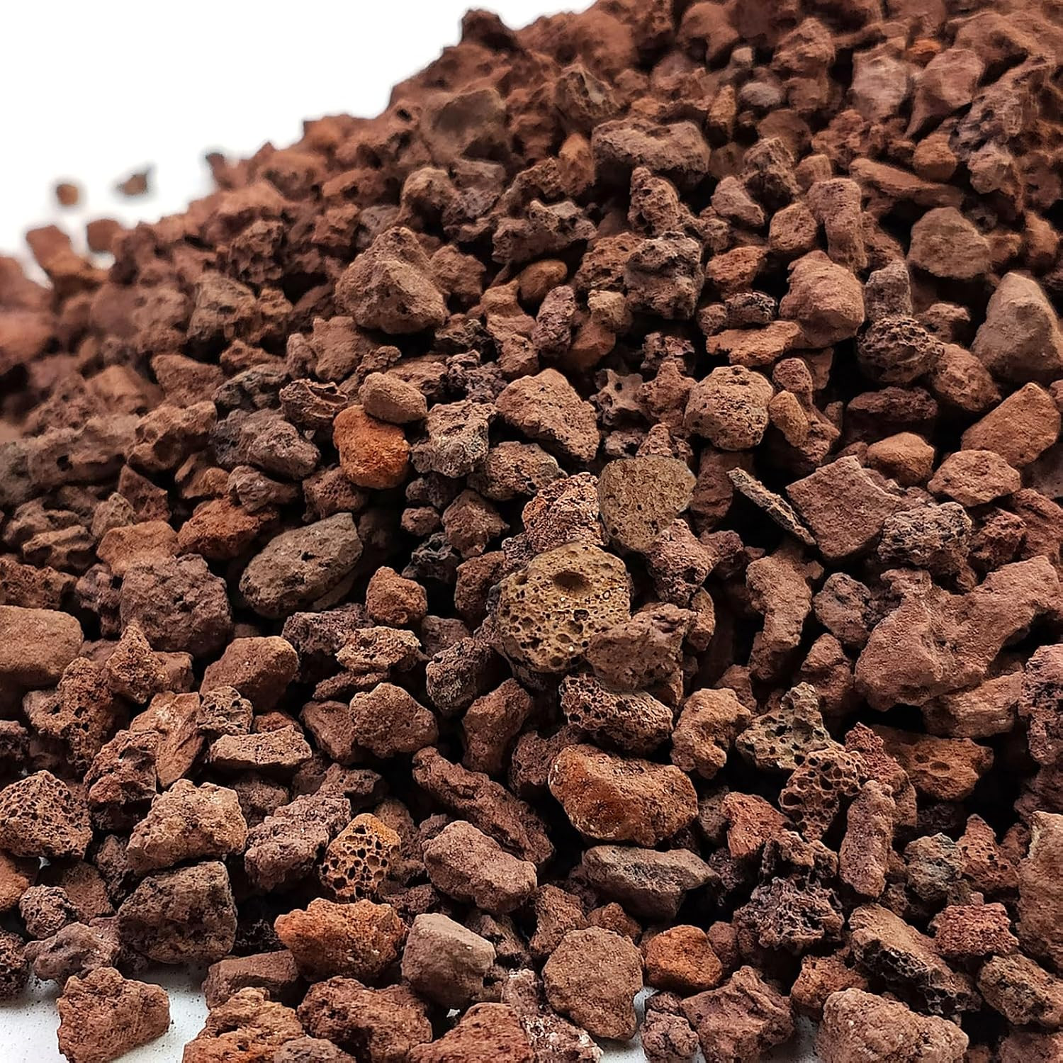 5 Lbs Red Lava Rock for Plants, 1/4 Inch Crush Volcanic Rocks