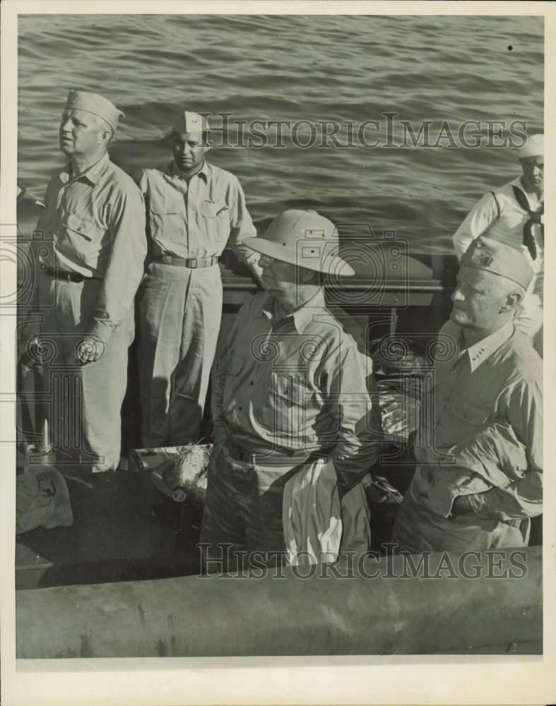 1943 Press Photo Sec. of Navy Frank Knox & Admiral C.W. Nimitz tour Pacific