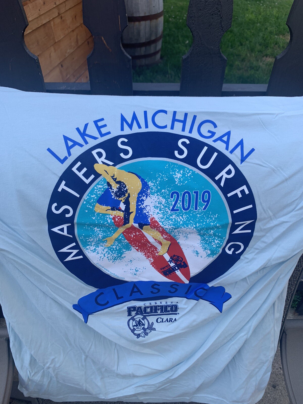 2 FOR 1 BRAND NEW Pacifico Cerveza Beer Surf Lake Michigan T-Shirt - Large