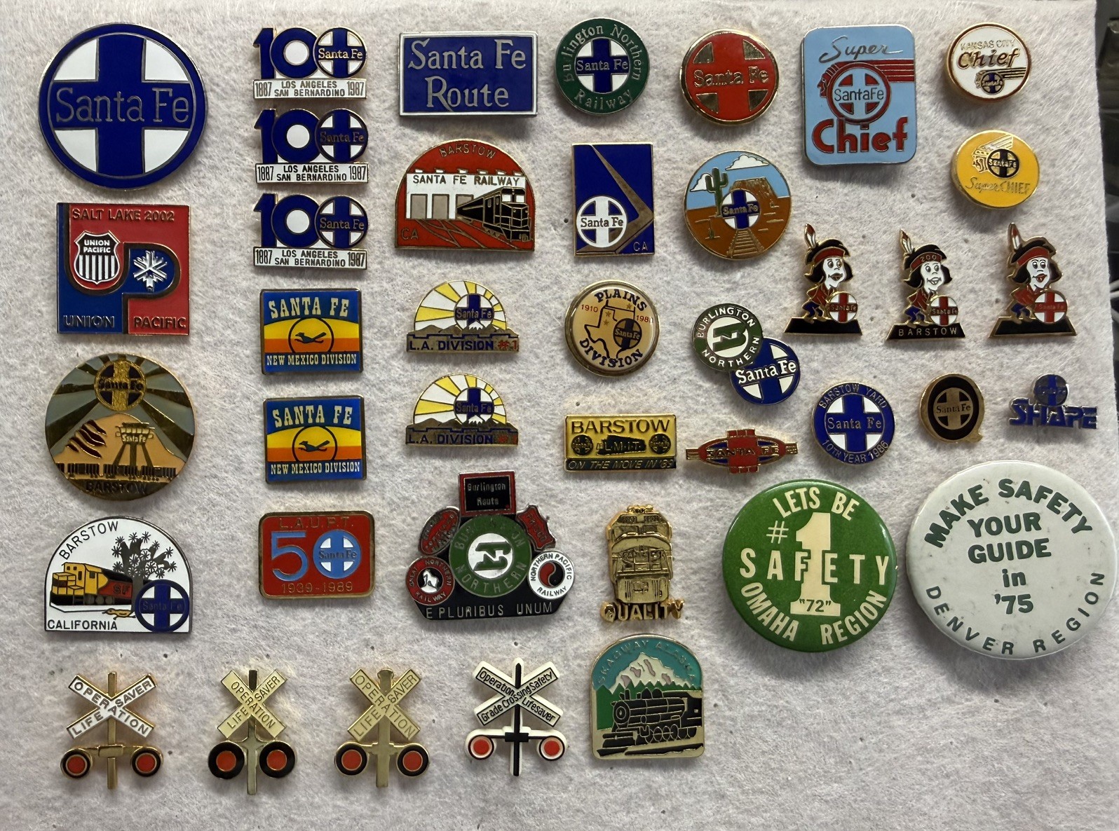 Lot of 40 Vintage Train Railroad Santa Fe lapel pins and buttons