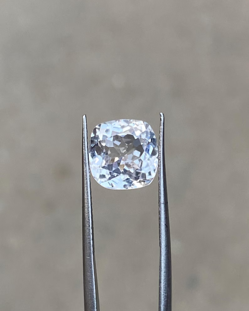 Lab Grown White Sapphire Cushion Cut Loose Gemstone 10MM For jewelry Making .