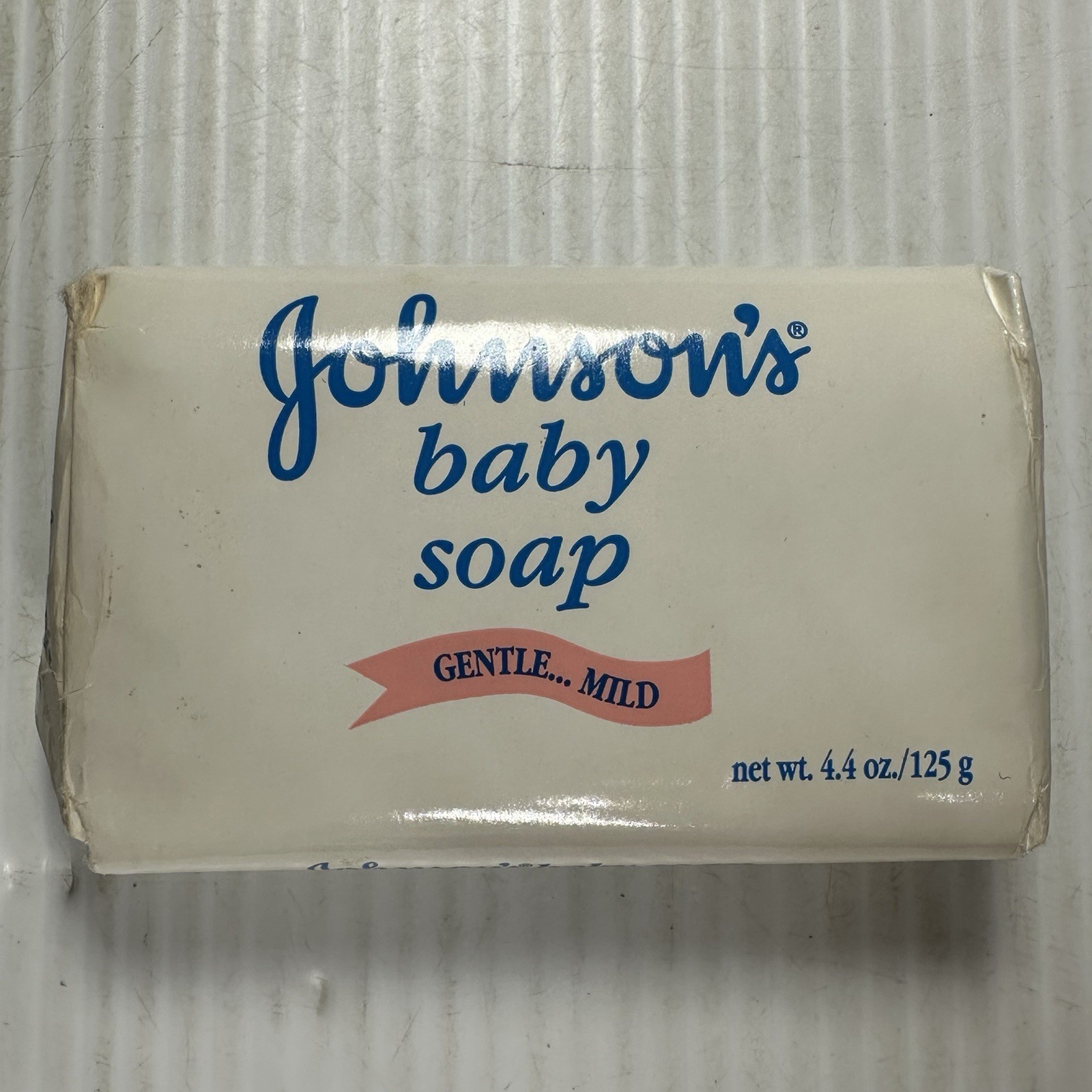 Vintage Johnson’s Baby Bar with Original Packaging 3oz Mild Gentle Soap NOS