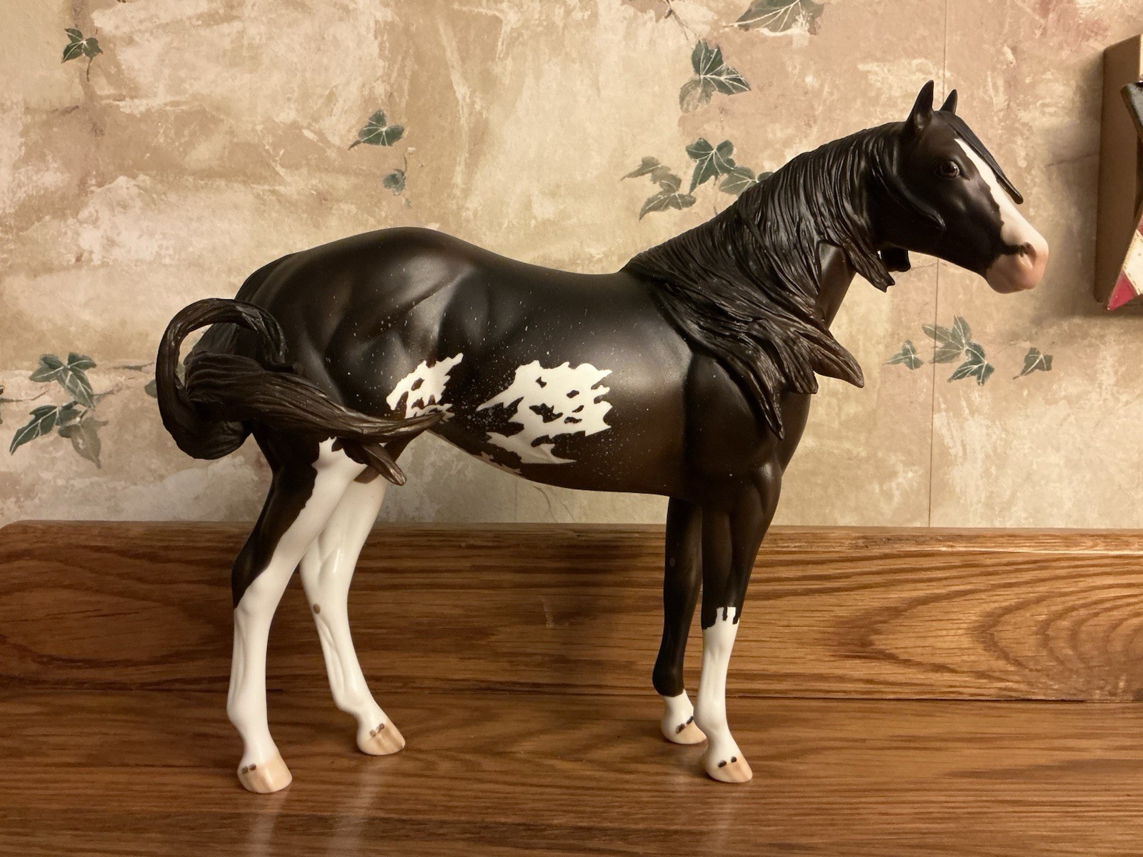 Peter Stone Model Horse -Excellent Condition- ISH - BEAUTIFUL FACTORY CUSTOM Peter Stone Model Horse -Excellent Condition- ISH - BEAUTIFUL FACTORY CUSTOM