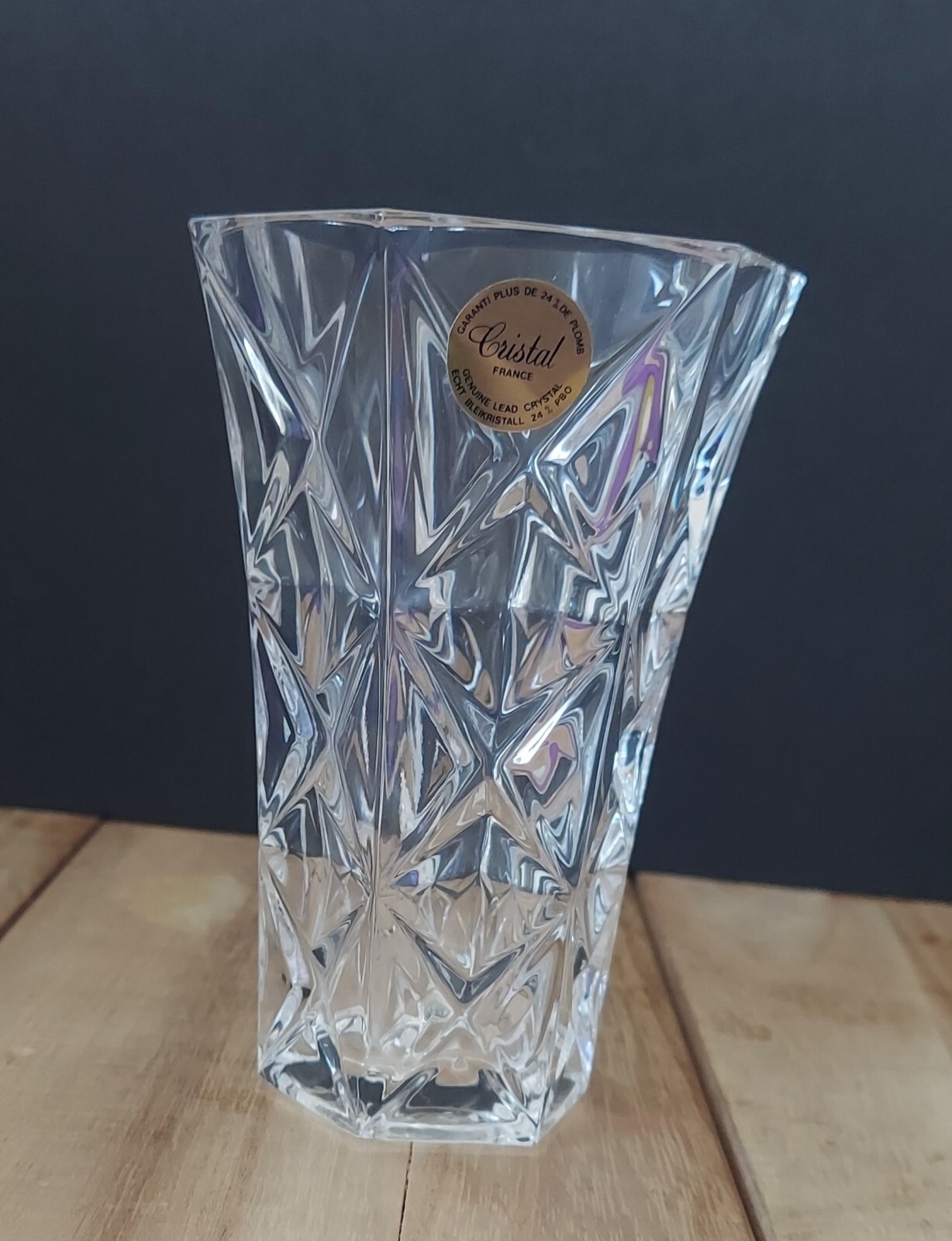 Genuine Lead Crystal Bud Vase, Vintage Avon 24% Lead Crystal, Made In 🇫🇷 Genuine Lead Crystal Bud Vase, Vintage Avon 24% Lead Crystal, Made In 🇫🇷