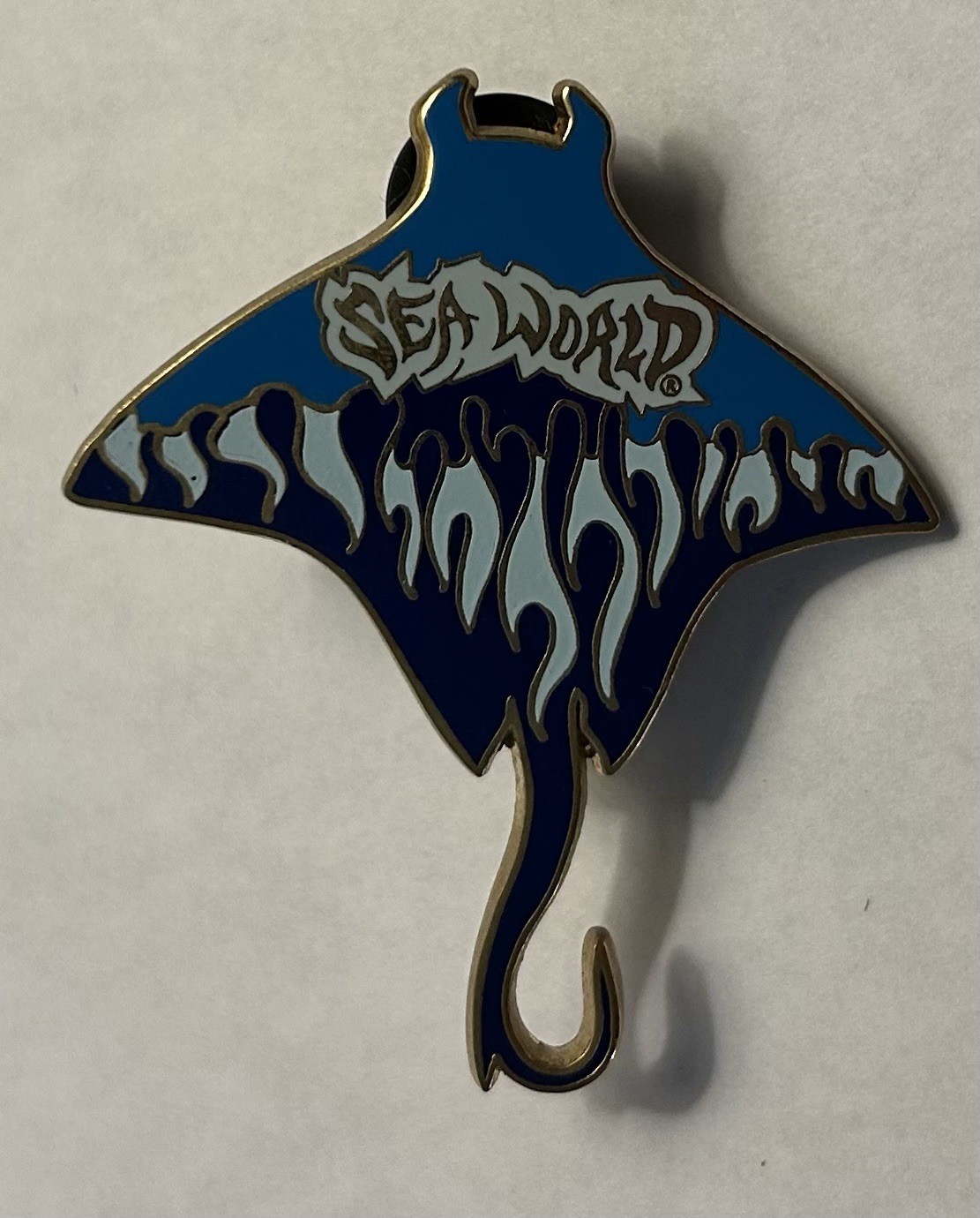 SeaWorld Orlando San Diego Antonio - Manta Ray Pin