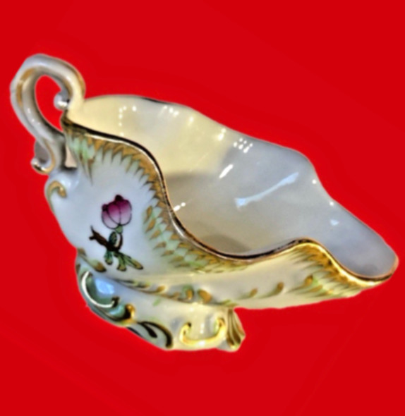 Herend Queen Victoria Sauce Boat 7773 Demitasse Hand Painted Hungary