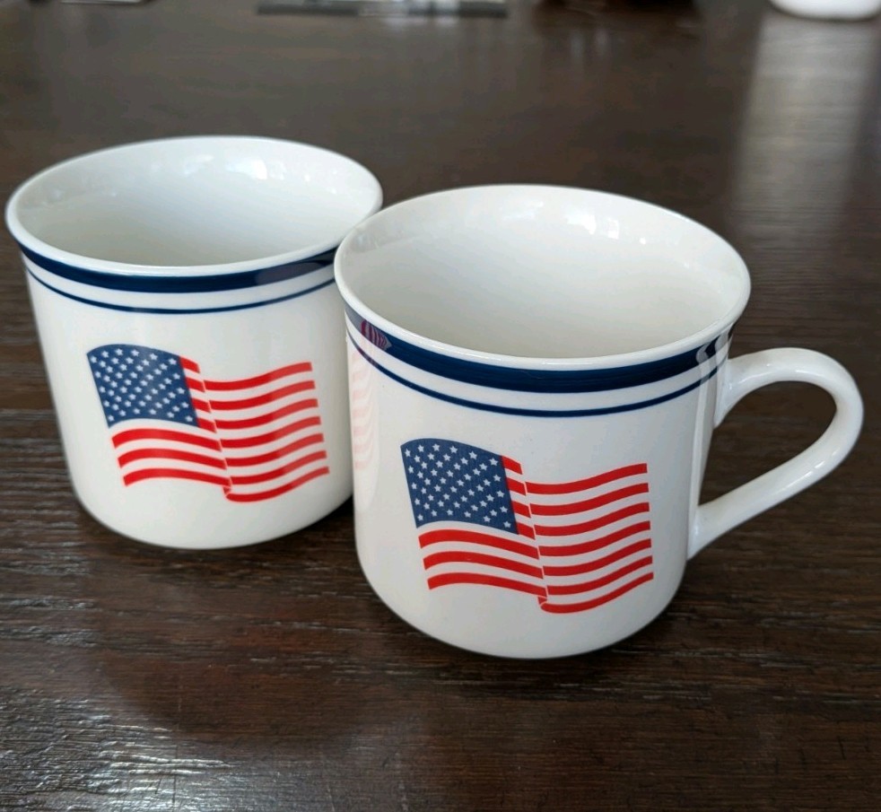 Vintage American Flag Coffee Cups Set of 2 American Pride Patriotic USA  mug