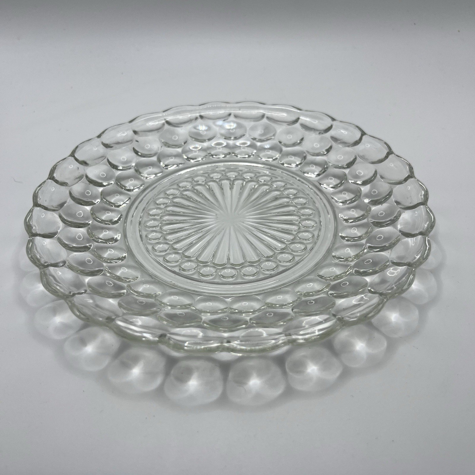 (1) Clear Bubble Pattern Anchor Hocking Fruit Dessert  Plate 1934-1965
