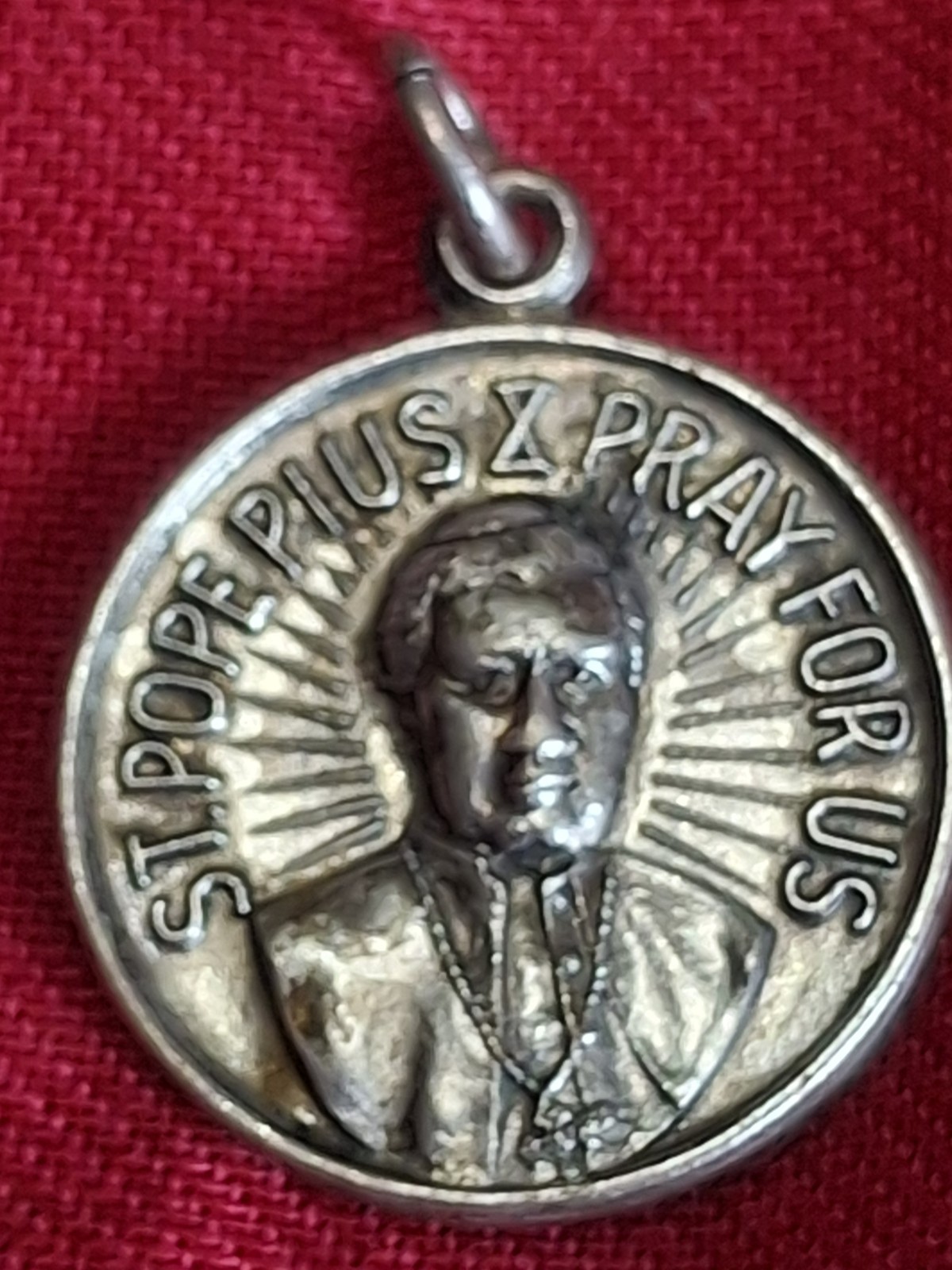 Vintage 1950s St Pope Pius X medal NEW never Used