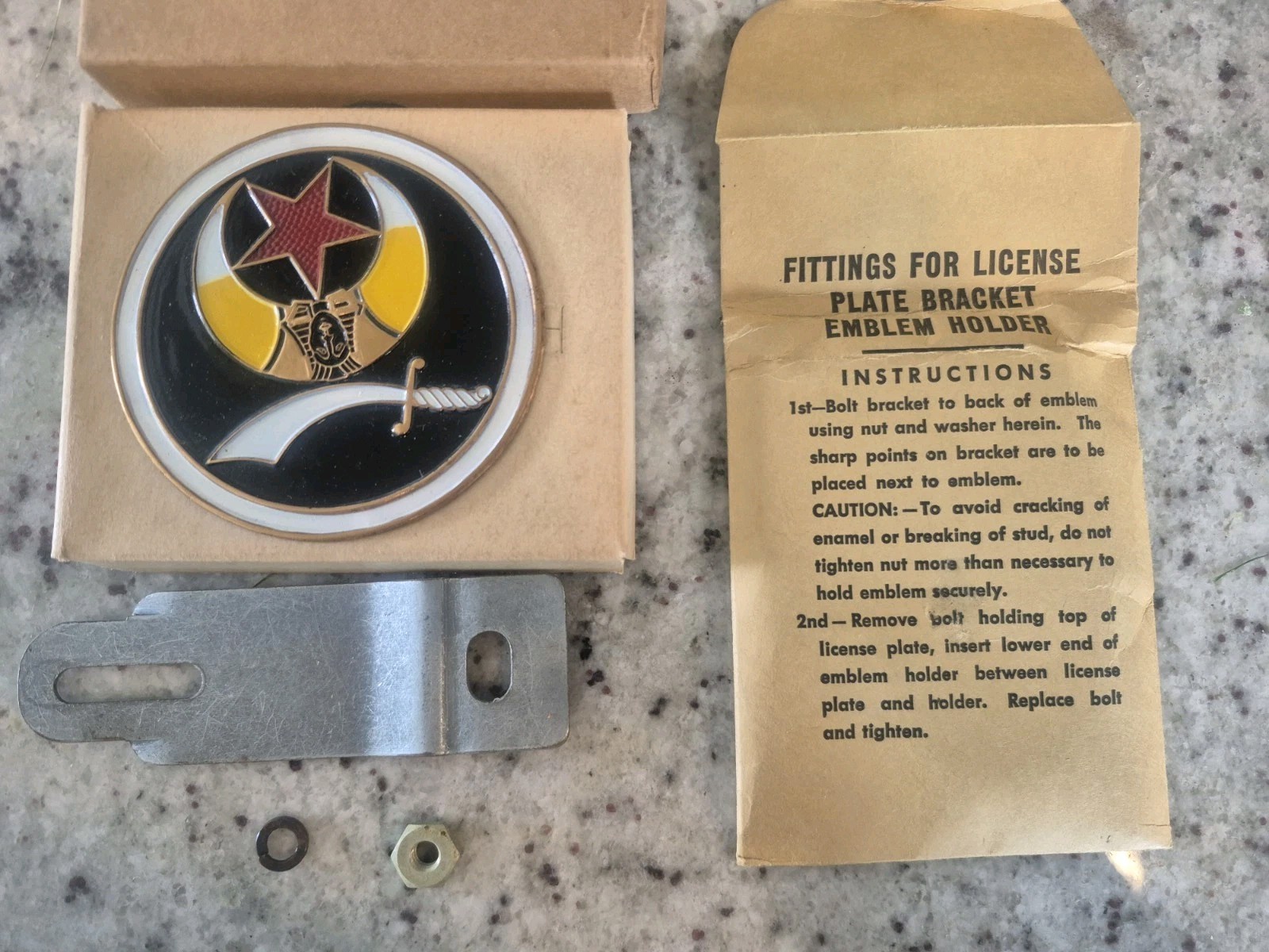 Vintage  Shriner’s Masonic Cast license Plate Tag Topper Nos
