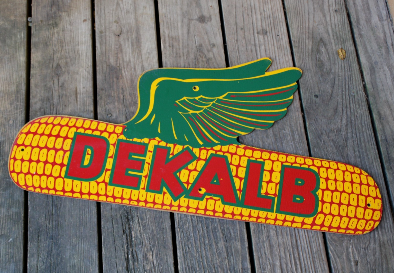 OLD NEAR MINT ~1940s era DEKALB SEED CORN ~No White in Logo 14x30 inch Sign