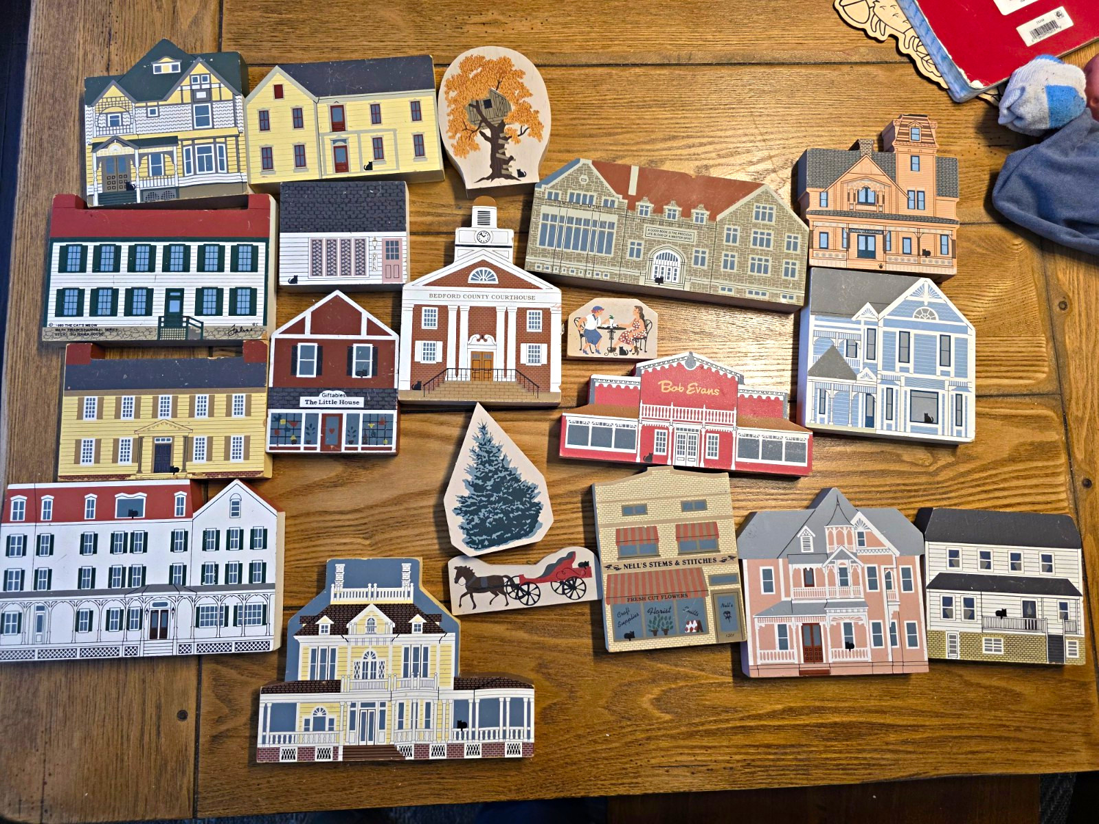 The Cat's Meow - Lot of 20 Wooden Village Painted Landmarks & Buildings The Cat's Meow - Lot of 20 Wooden Village Painted Landmarks & Buildings