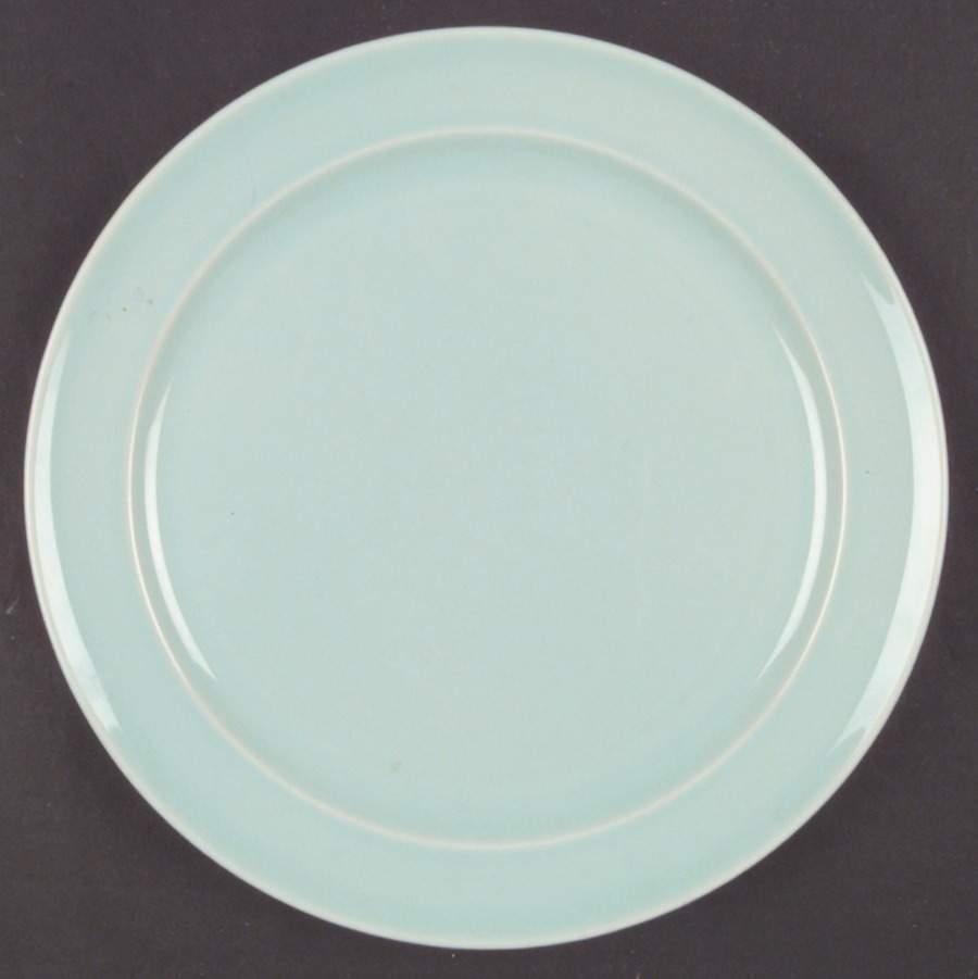 Taylor, Smith & T  Luray Pastels Green Dinner Plate 727643
