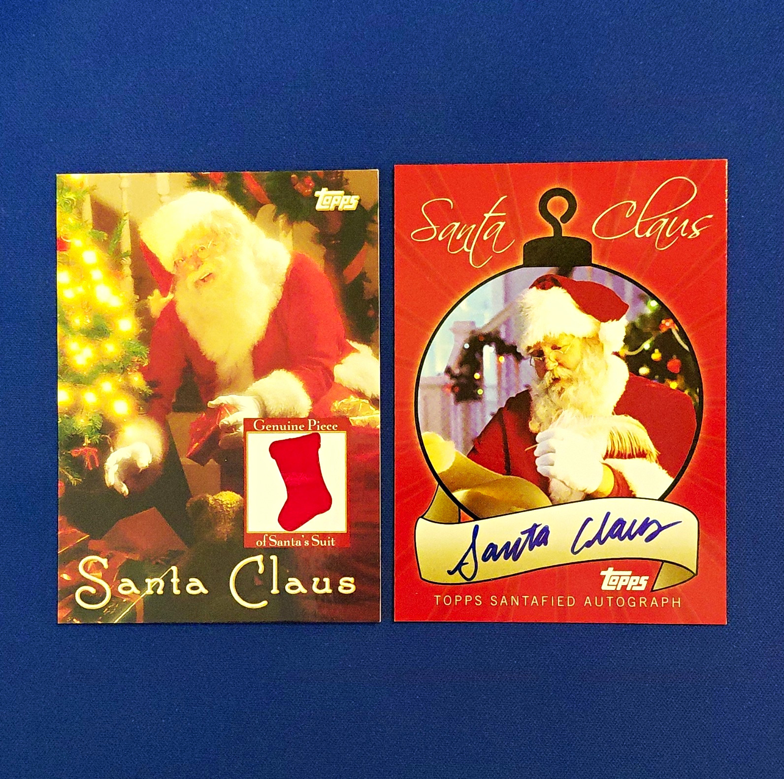 2007 Topps SANTAFIED Autograph Santa Claus & Suit Relic Card Lot (2) NRMT-MT 2007 Topps SANTAFIED Autograph Santa Claus & Suit Relic Card Lot (2) NRMT-MT
