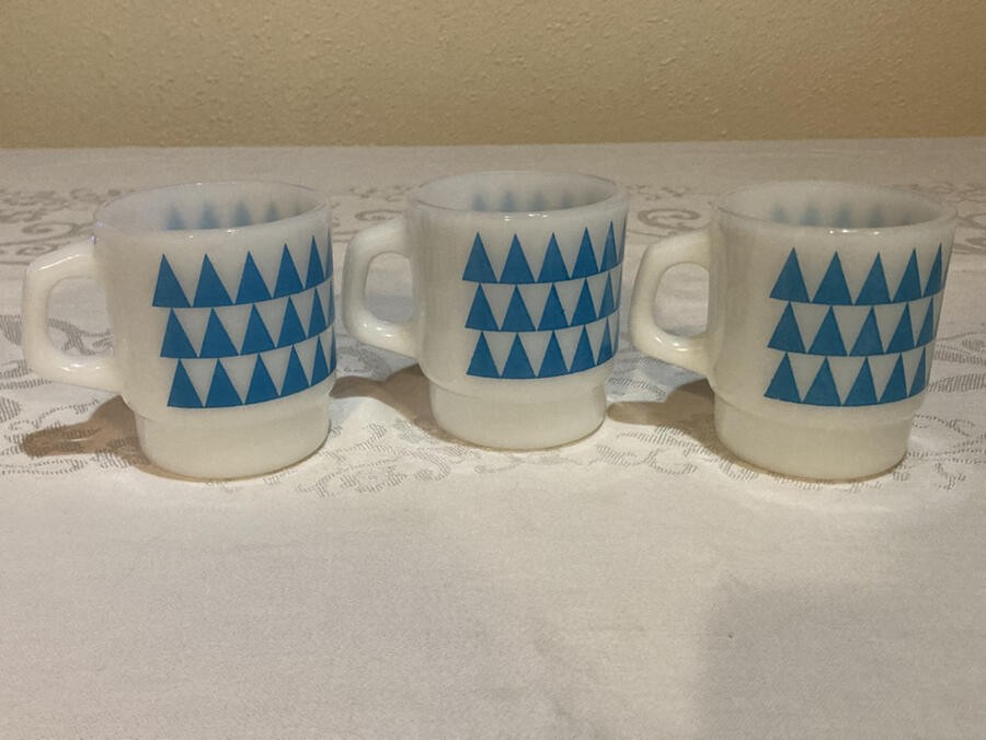 3 Vintage Stackable Fire King Mugs Blue Teal Turquoise Triangles