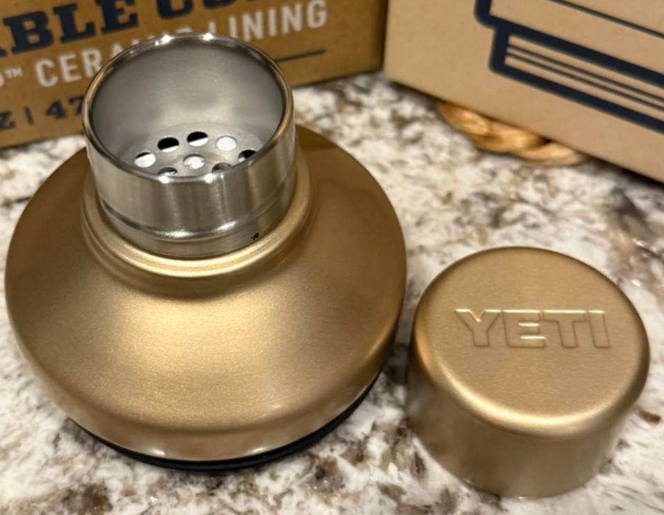 YETI GOLD METALLIC Cocktail Shaker Lid Brand New  Fits 20oz / 16oz YETI Ramblers