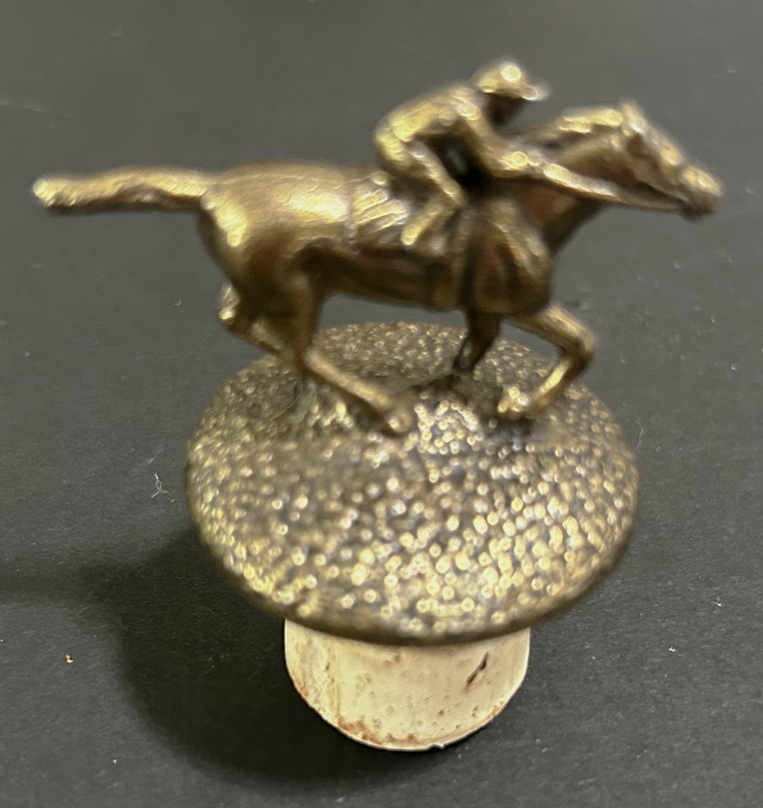 Blanton\'s  Bourbon RARE Original Bottle Stopper No Letter Version Straight Tail