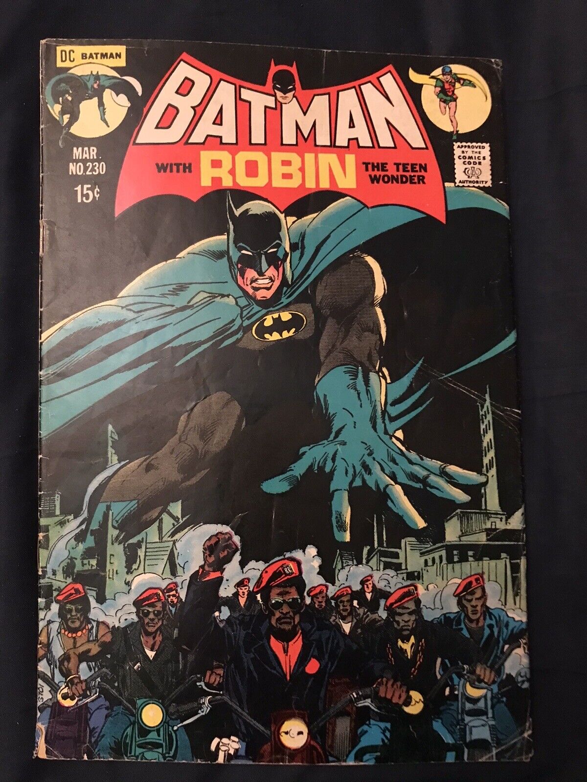 BATMAN #230 (1971) Neal Adams cover, Around VG-