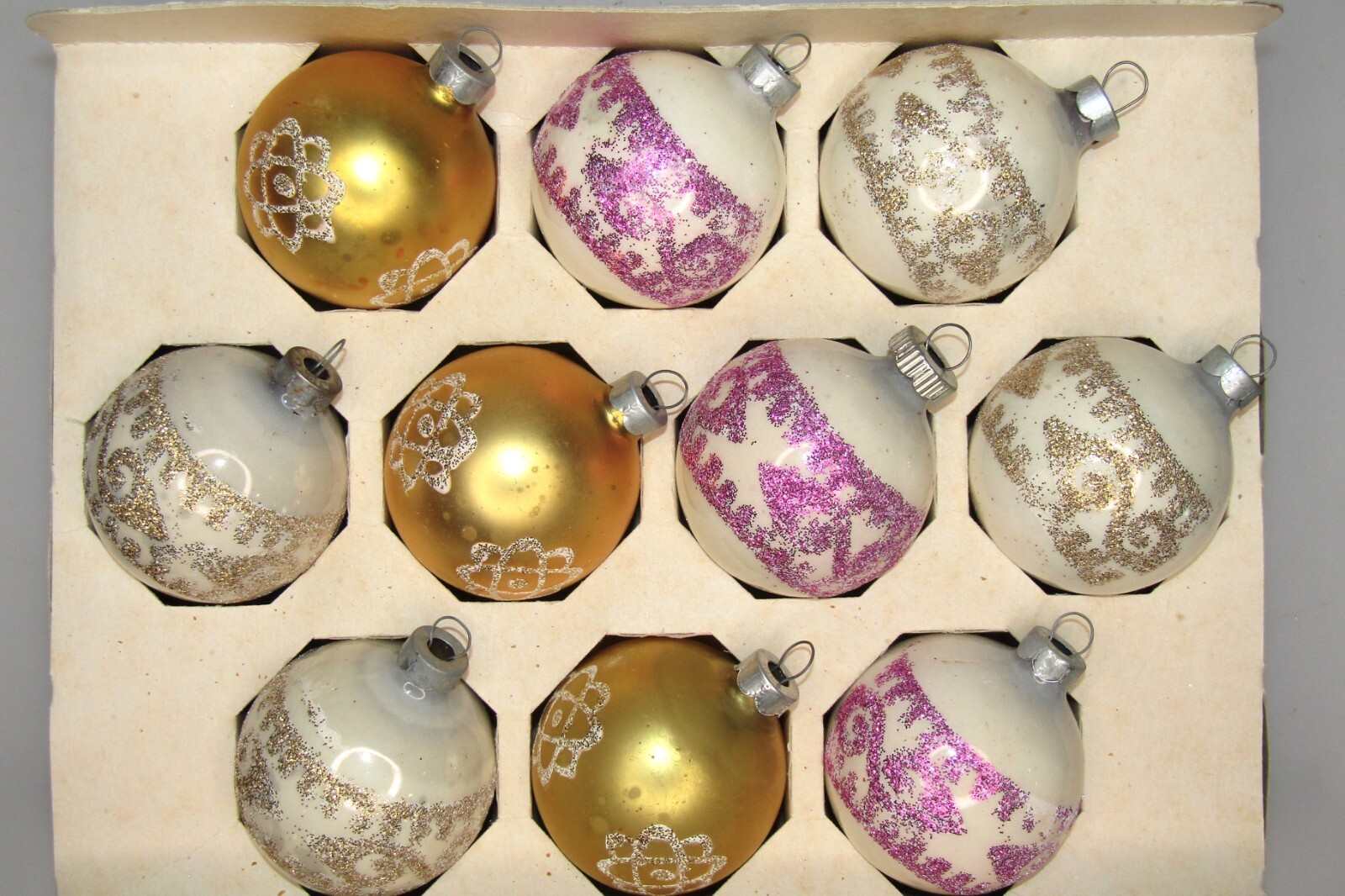 Lot Vintage Milk Glass Pictured Glittered BALLS Christmas Ornaments Shiny Brite