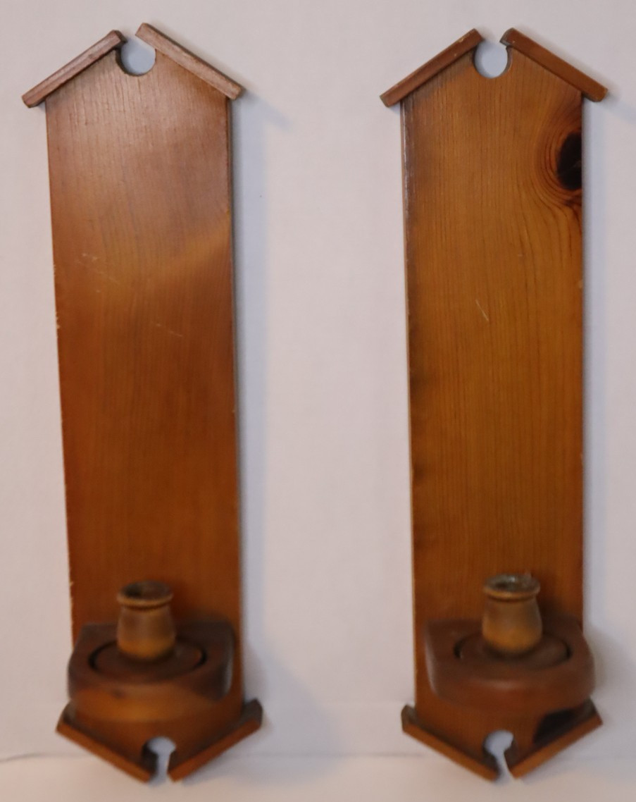 VTG Wood Wall Mount Taper Candle Sconces Colonial Farmhouse Knotty Pine 18x4 in VTG Wood Wall Mount Taper Candle Sconces Colonial Farmhouse Knotty Pine 18x4 in