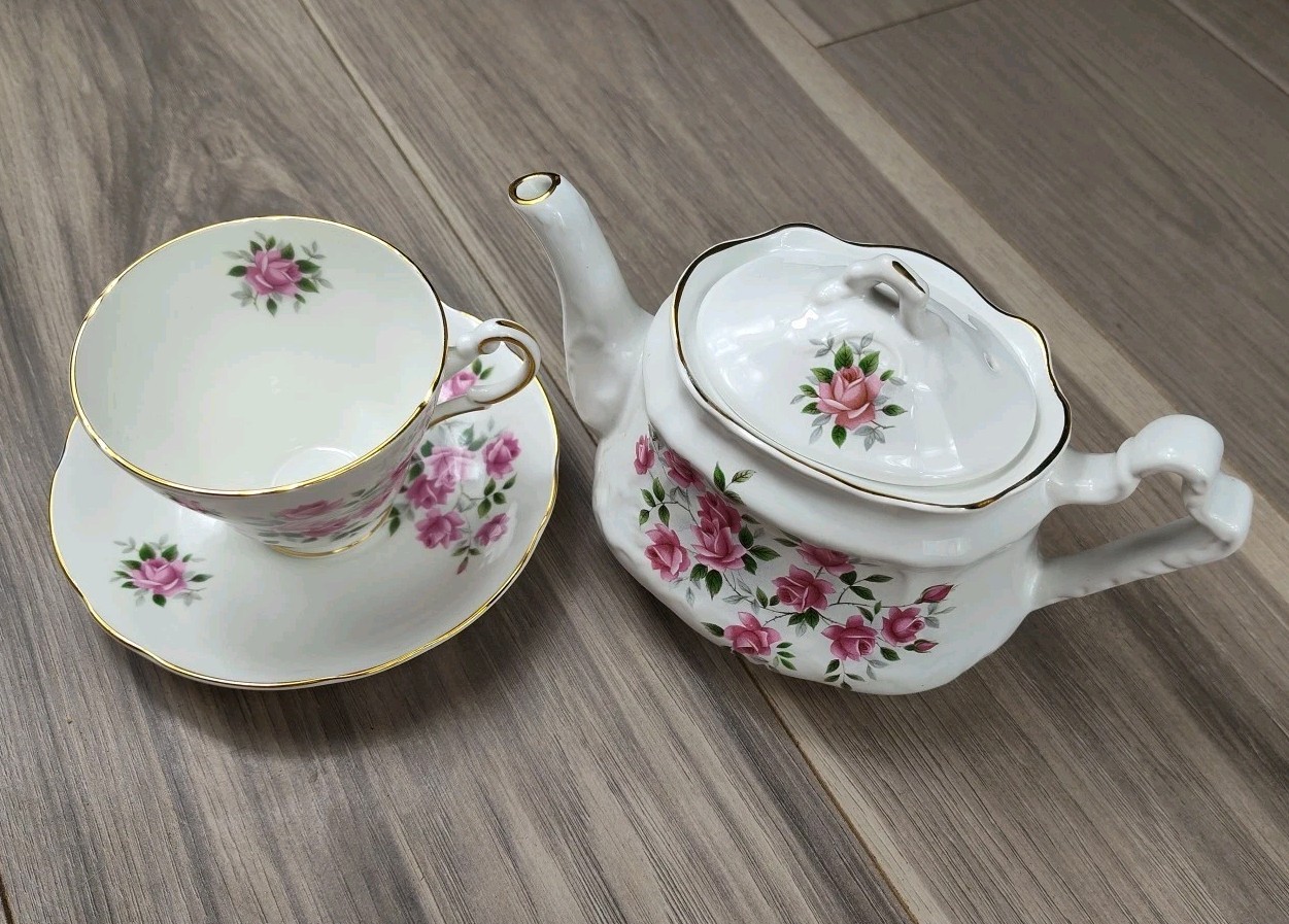 Floral Teapot Set Fine Bone China Arthur Wood & Son Staffordshire England 