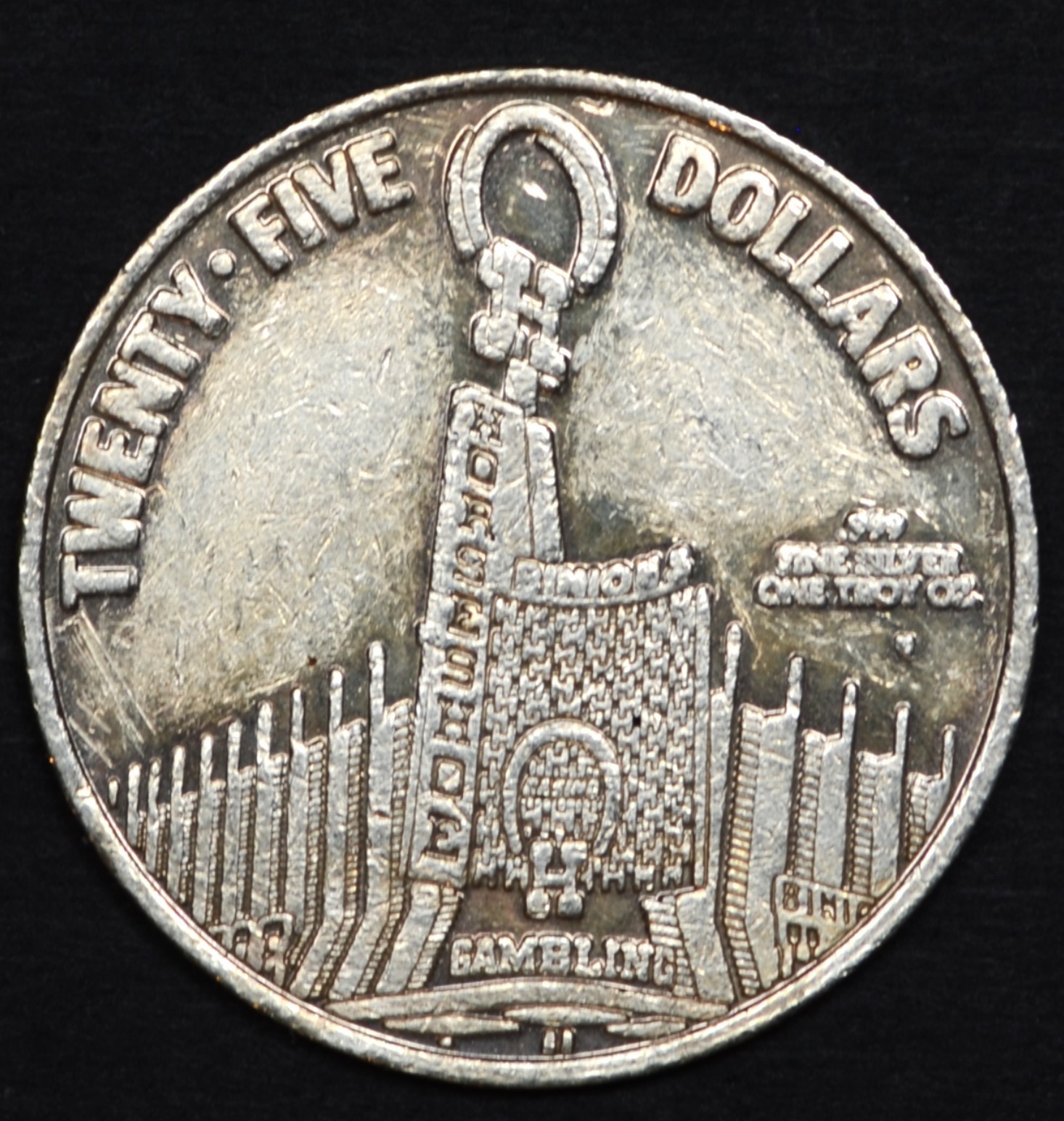 $25 SILVER VINTAGE SLOT TOKEN FROM BINION\'S HORSESHOE CASINO LAS VEGAS NV