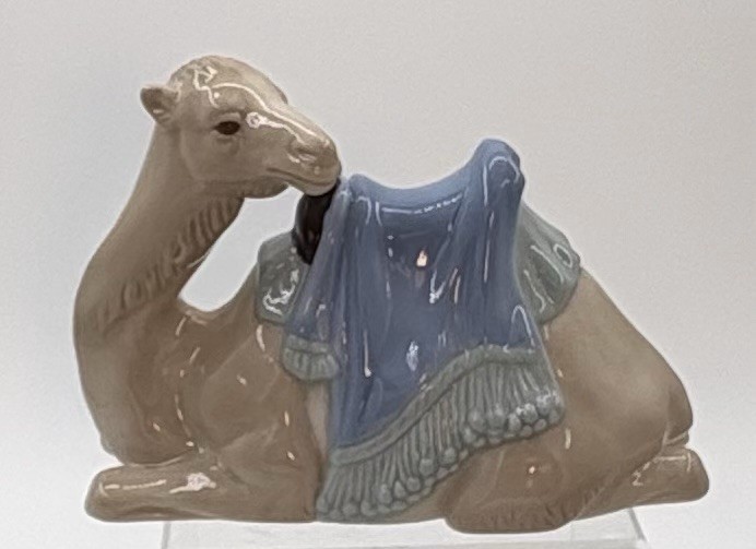AVON BETHLEHEM NATIVITY COLLECTION CAMEL replacement O’Brien 1994