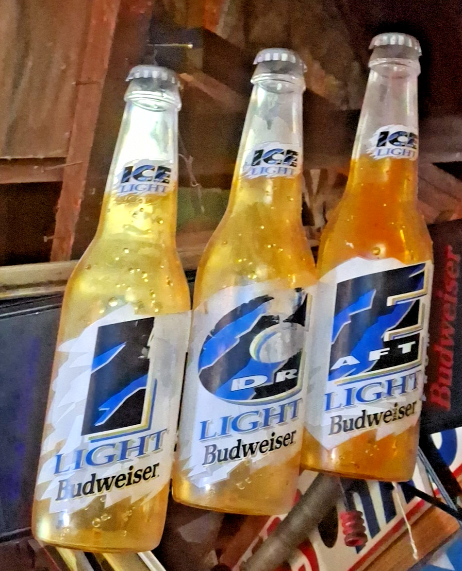Budweiser Ice Light Beer Triple Bottles Light Sign wall display bar 3D Draft