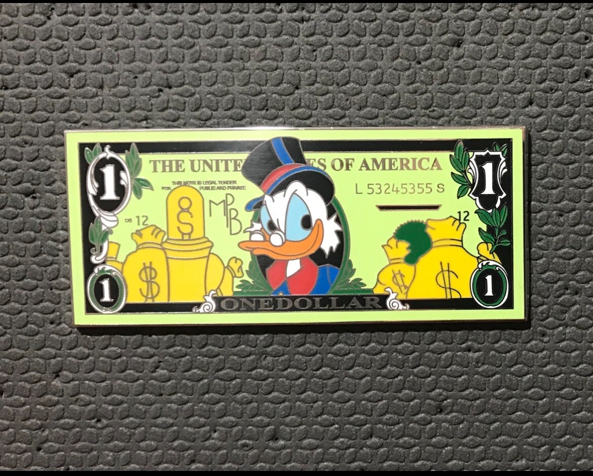 DISNEY UNCLE SCROOGE MCDUCK FANTASY PIN