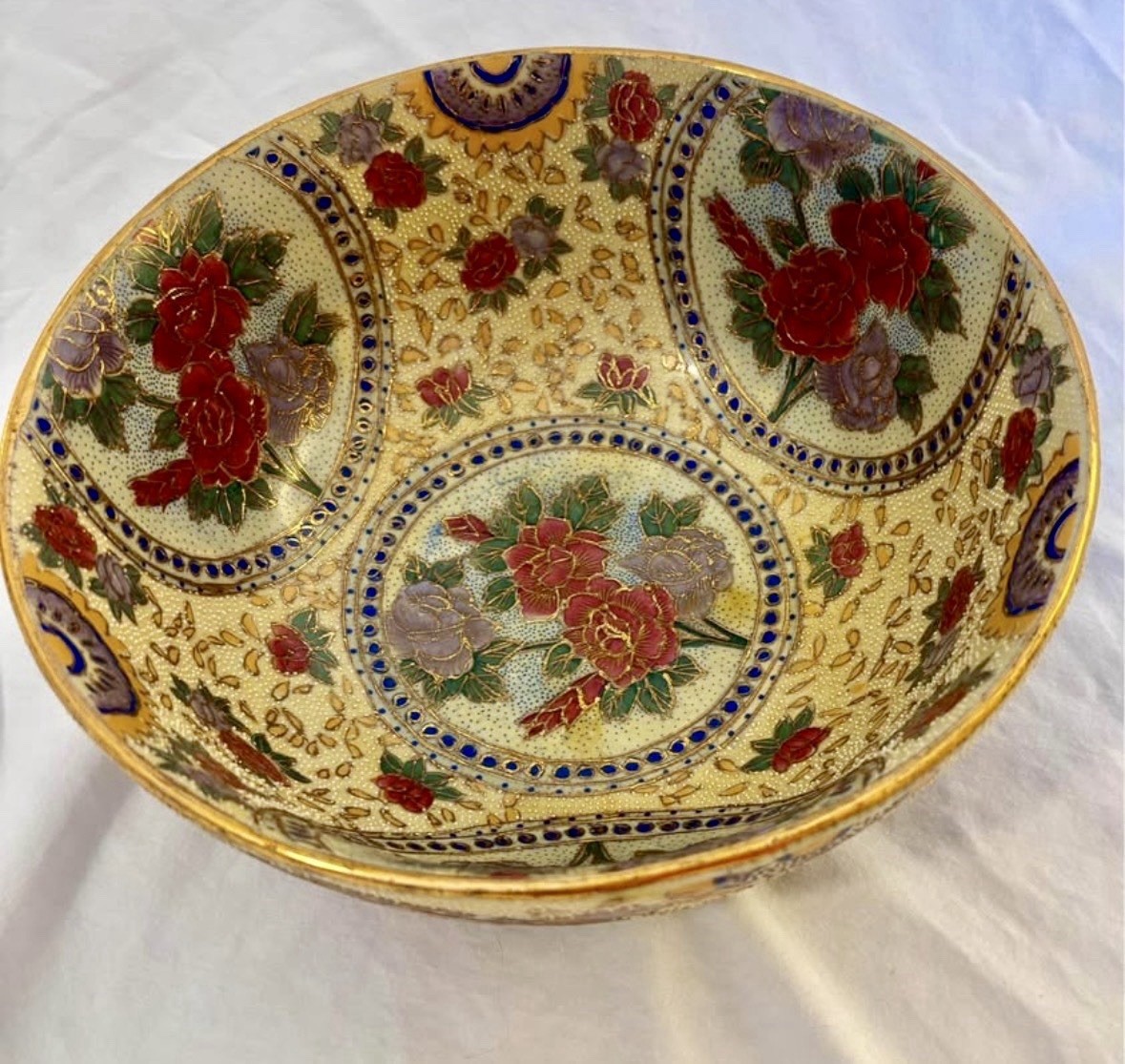 Large 10” Asian Chinoiserie/Plique á Jour Technique Display Bowl, w/Gold Accents Large 10” Asian Chinoiserie/Plique á Jour Technique Display Bowl, w/Gold Accents