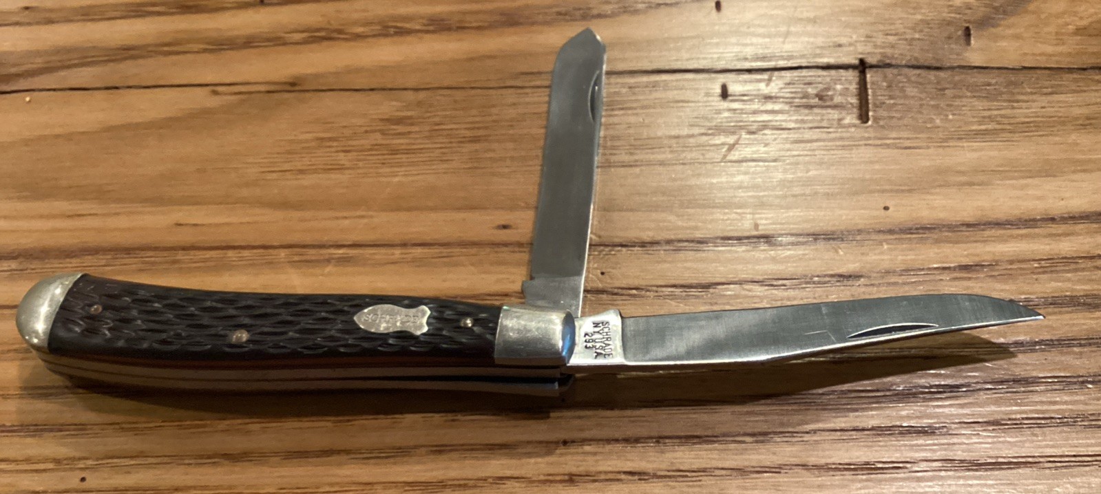Vintage Schrade 293 NY USA 2 Blade Pocket Knife Jigged Delrin Unused