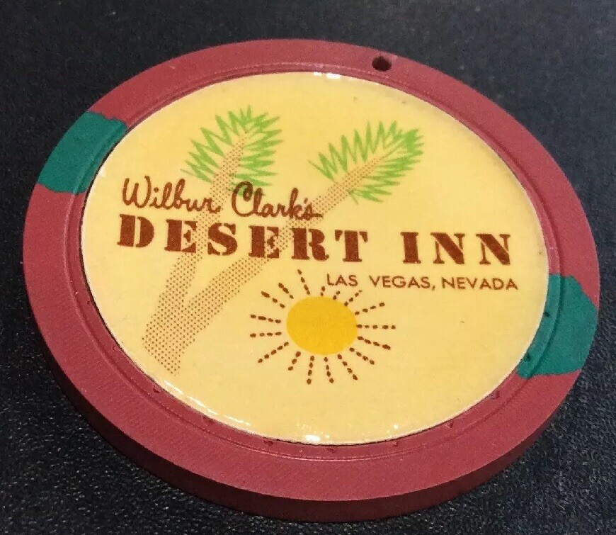 Wilbur Clark’s Desert Inn $25 Diamond Mold Casino Chip- 1950’s