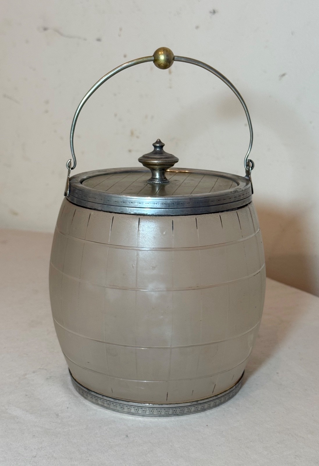 Antique English frosted glass silverplate barrel biscuit cookie jar ice bucket Antique English frosted glass silverplate barrel biscuit cookie jar ice bucket