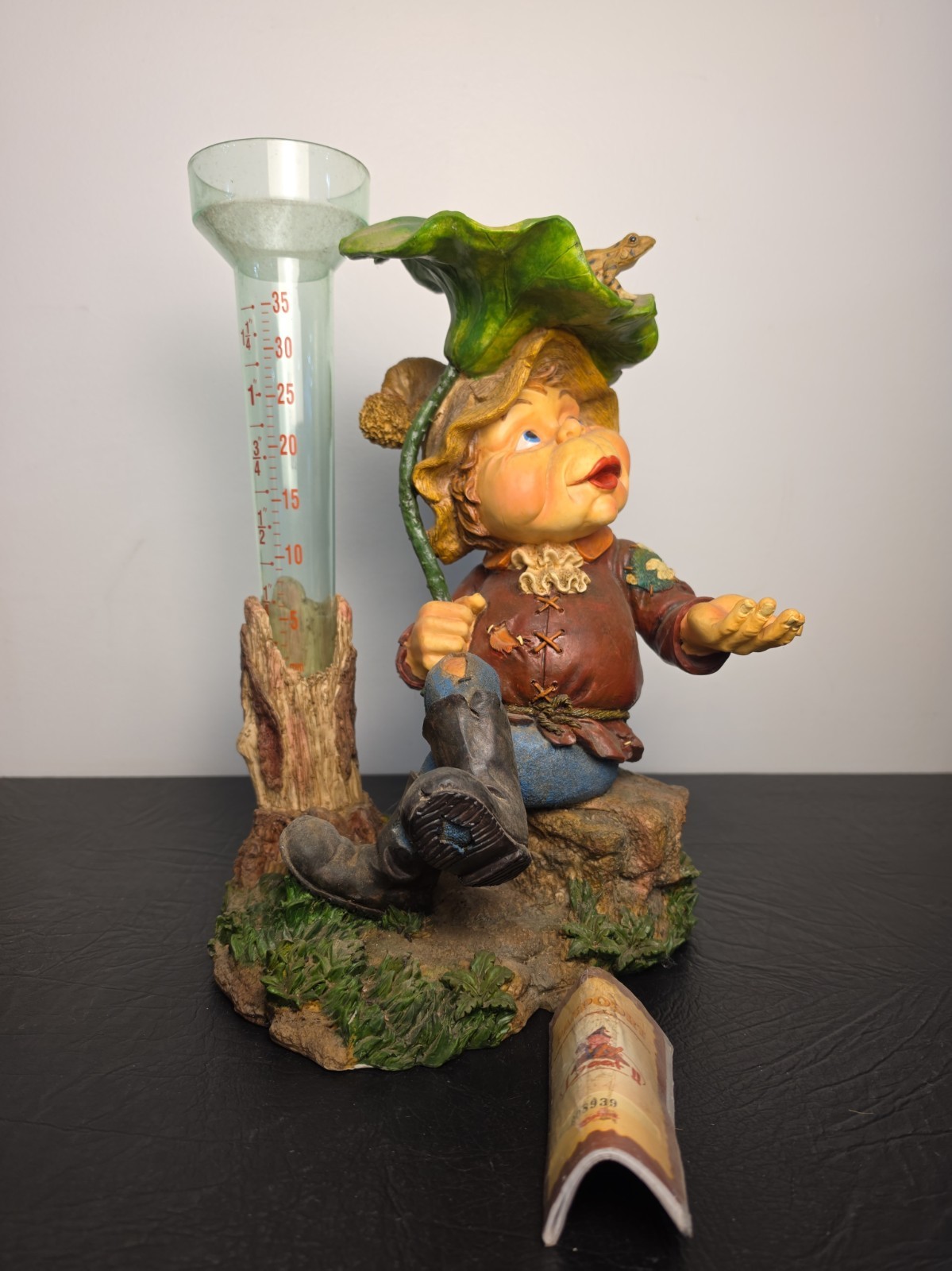 Efteling Laaf Leffert Rain Guage Gnome Passport 008939