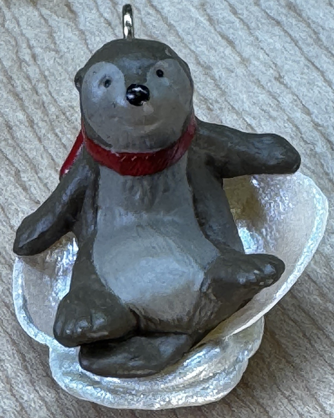 Hallmark Keepsake Miniature Ornament Seaside Otter Christmas Holiday Vtg 1990