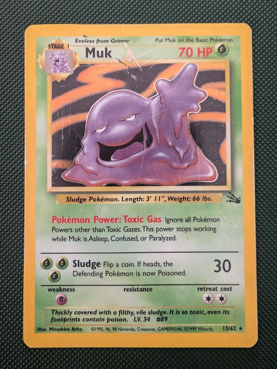 Pokemon TCG Fossil Set Muk Holo Card 13/62