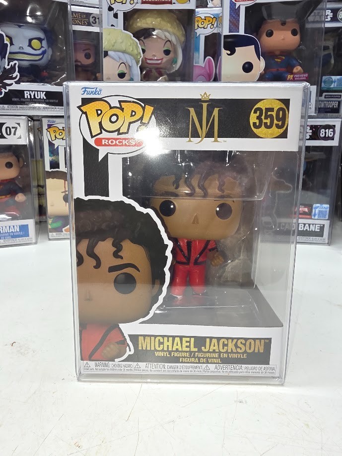 Funko Pop Vinyl: Michael Jackson - Michael Jackson #359 with Pop Protector Funko Pop Vinyl: Michael Jackson - Michael Jackson #359 with Pop Protector