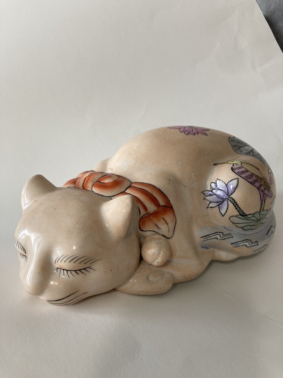 Vintage Large Mid Century CHINESE SLEEPING CAT with Birds & Flowers Macau 10”