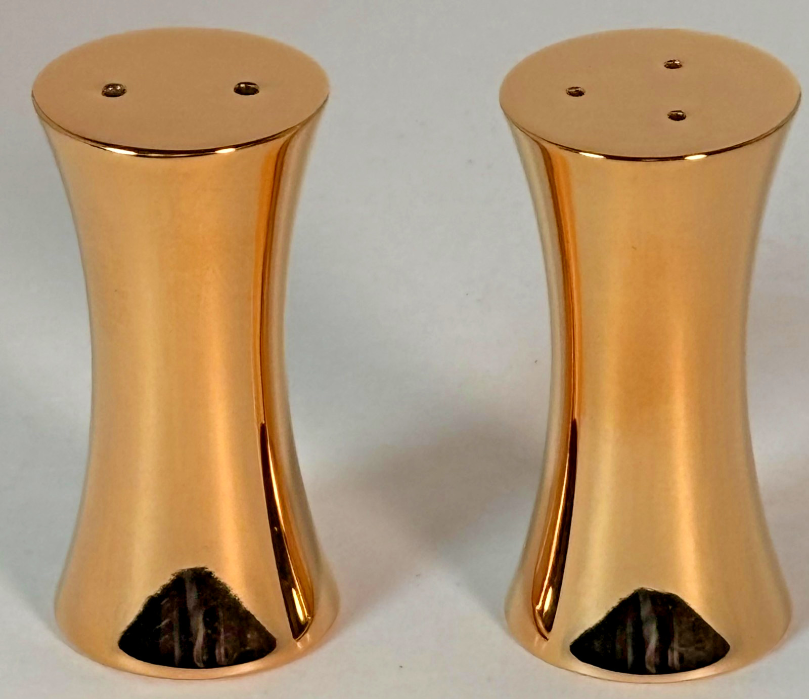 RARE VINTAGE VALERIO ALBARELLO 24KT GOLD PLATED SALT & PEPPER SHAKERS -NOS