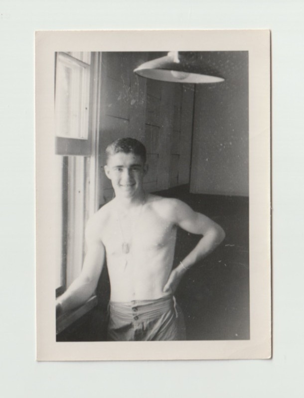 c.1940s Handsome Young Soldier in Underwear Barracks Gay Int
