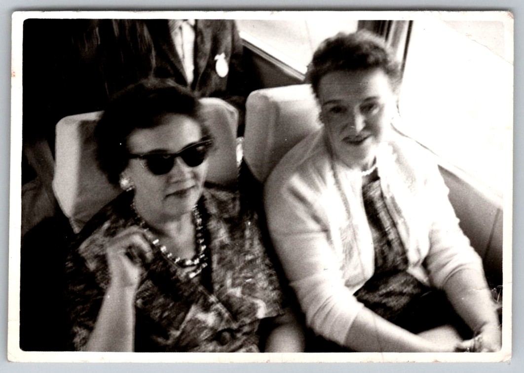 Vtg B&W Snapshot Two Women Smiling Bus Travel Sunglasses Jewelry Fashion 1950s